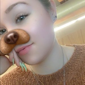 Meet your Posher, Pamela